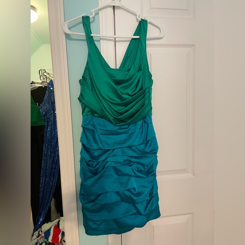 Two-tone dress